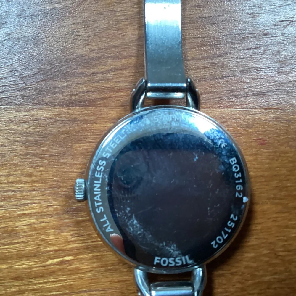 Fossil Crystal Pave White Dial Silver-tone Women’s Watch BQ 3162